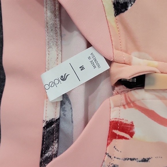 2 piece athletic set - Picture 4 of 4